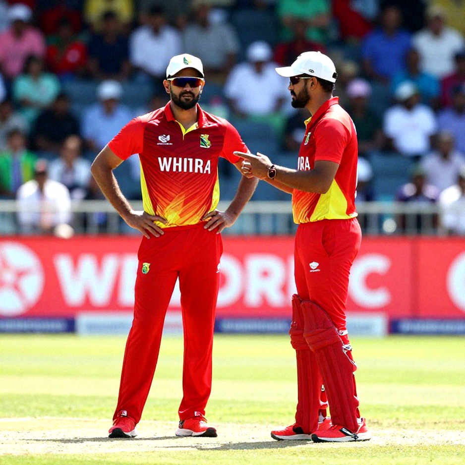 ৩৩৪ বলে ২৭০ রান: ঈশান কিষাণের টেস্ট দাবি, ঋষভ পন্তের অসম্পূর্ণ খতিয়ান আর লিঙ্কনের আর্দ্র পিচ ৩৩৪ বলে ২৭০ রান: ঈশান কিষাণের টেস্ট দাবি, ঋষভ পন্তের অসম্পূর্ণ খতিয়ান আর লিঙ্কনের আর্দ্র পিচ