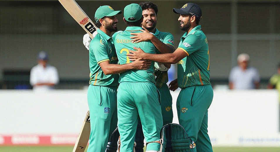 পাওয়ারপ্লের ছায়া: আইএলটোয়েন্টির নিয়মিত মৌসুমে স্কোরবোর্ড যে গল্প দেখায় না পাওয়ারপ্লের ছায়া: আইএলটোয়েন্টির নিয়মিত মৌসুমে স্কোরবোর্ড যে গল্প দেখায় না