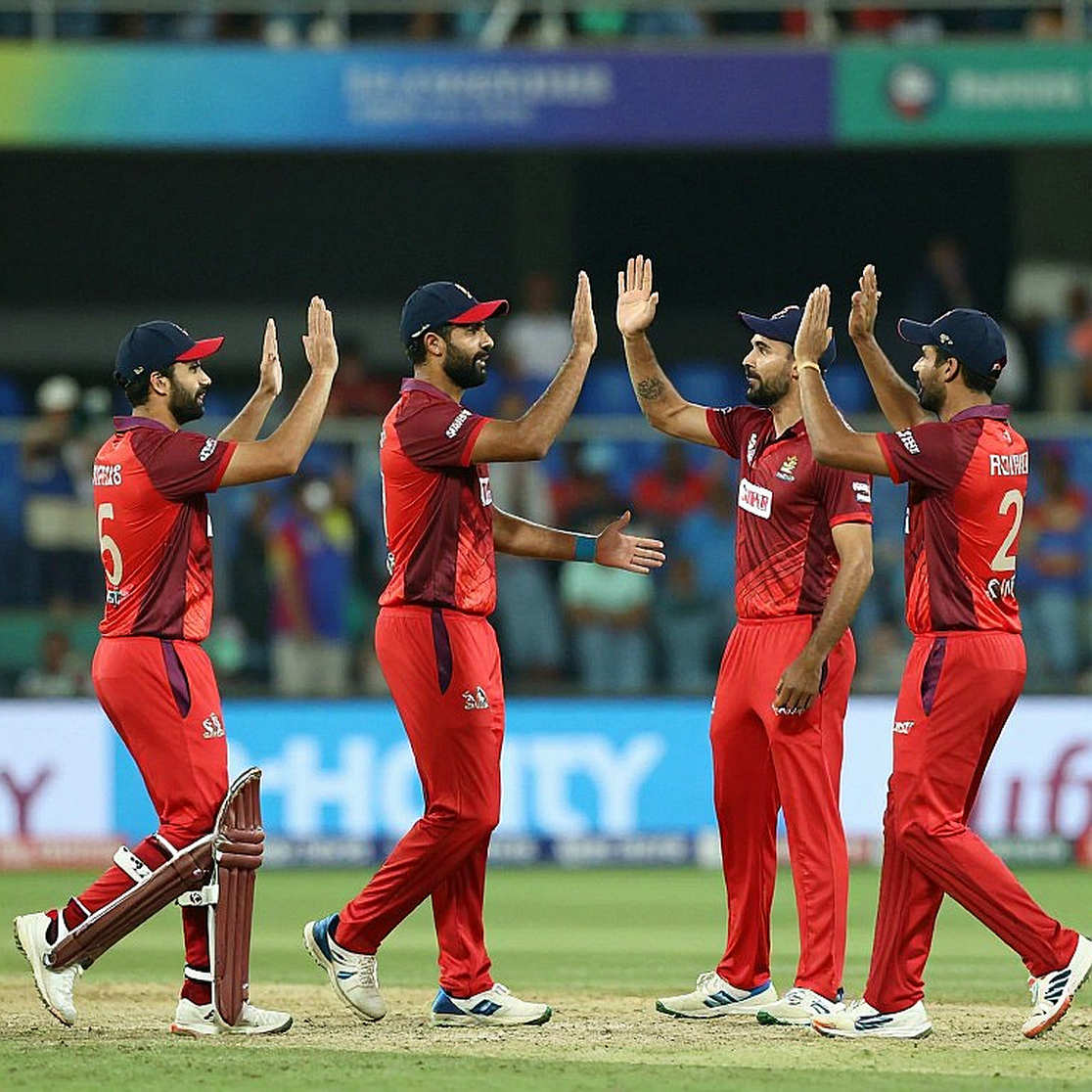 ফাঁকা টেপ, সৎ সিদ্ধান্ত: ক্রিকেট বিশ্লেষণে তথ্যের শৃঙ্খলা ফাঁকা টেপ, সৎ সিদ্ধান্ত: ক্রিকেট বিশ্লেষণে তথ্যের শৃঙ্খলা