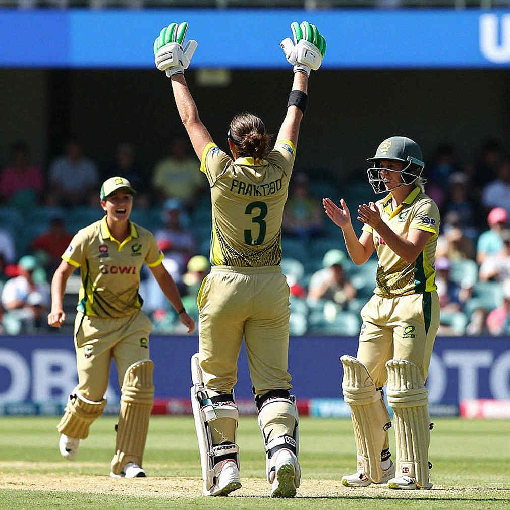 শেষ পনেরো ওভারের খাতা: বাংলাদেশের ফাইনাল দুইটি একই জায়গায় কেন হারায় শেষ পনেরো ওভারের খাতা: বাংলাদেশের ফাইনাল দুইটি একই জায়গায় কেন হারায়