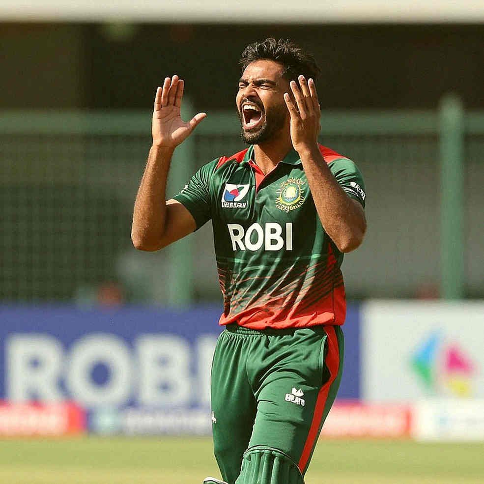 নিলামের শব্দ আর খাতার হিসাব: এশিয়ার ফ্র্যাঞ্চাইজি ক্রিকেটে আসল দাম কে পায়