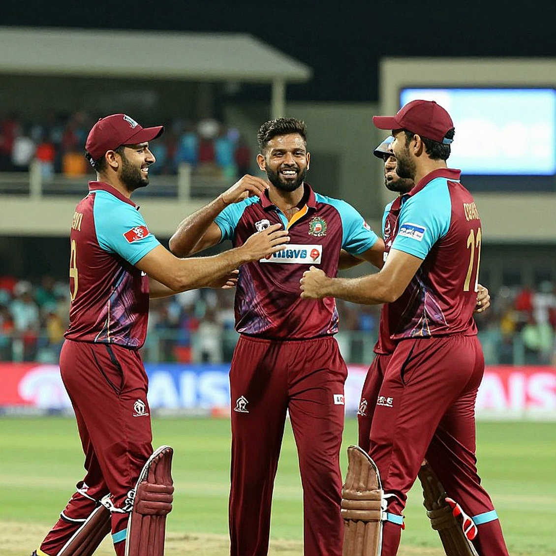 পাওয়ারপ্লে জিতে ম্যাচ হারা কেন: বিপিএলের ৭–১১ ওভারের নীরব ফাঁদ পাওয়ারপ্লে জিতে ম্যাচ হারা কেন: বিপিএলের ৭–১১ ওভারের নীরব ফাঁদ