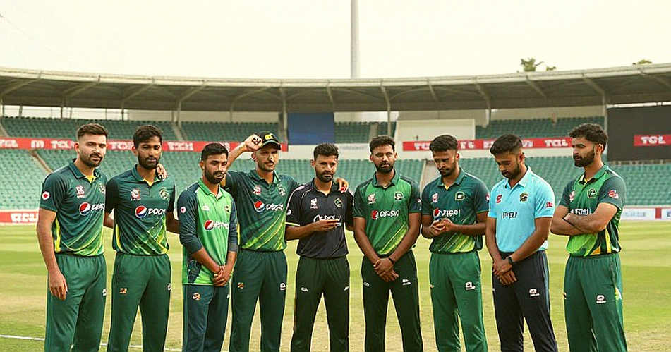 খালি স্টেডিয়াম, খালি প্রেস বক্স: ক্রিকেট এশিয়ার তথ্য-বিবরণে যে গল্পগুলো চাপা পড়ে যায় খালি স্টেডিয়াম, খালি প্রেস বক্স: ক্রিকেট এশিয়ার তথ্য-বিবরণে যে গল্পগুলো চাপা পড়ে যায়