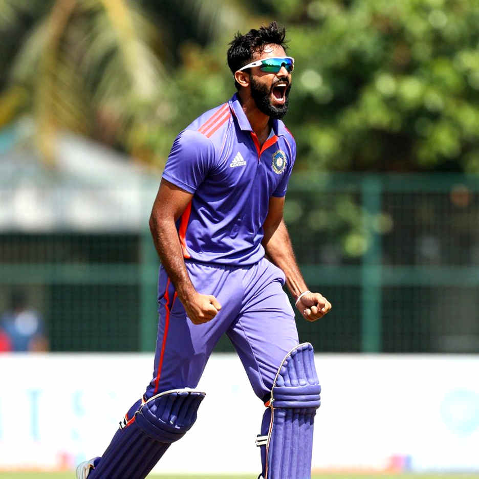রিপ্লে যখন এলো না: খালি ডেটা হ্যান্ডঅফ আর ক্রিকেট বিশ্লেষণের ডিসিশন নোড রিপ্লে যখন এলো না: খালি ডেটা হ্যান্ডঅফ আর ক্রিকেট বিশ্লেষণের ডিসিশন নোড